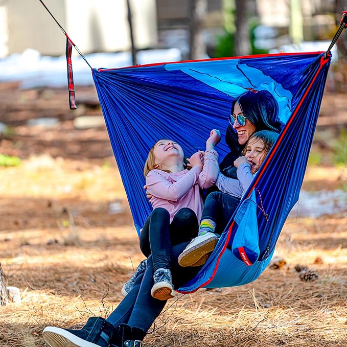 Grand Trunk ROVR Hanging Hammock Chair | Lightweight Packable Parachute Nylon Chair with 10 ft Suspension Straps & Carabiners | 300 lb Capacity for Camping & Backyard | Navy/Ocean Blue