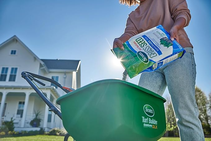 Scotts Turf Builder Grass Seed Sun and Shade Mix - Grass Seed Plus Lawn Fertilizer and Soil Improver, Covers Up To 6,400 sq. ft., 16 lb.