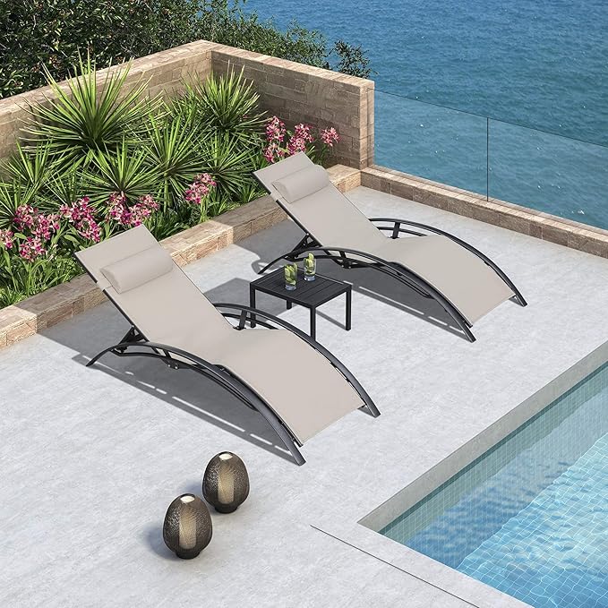PURPLE LEAF Patio Chaise Lounge Set of 3 Outdoor Lounge Chair Beach Pool Sunbathing Lawn Lounger Recliner Chiar Outside Tanning Chairs with Arm for All Weather, Side Table Included, Beige
