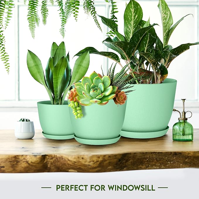 Utopia Home - Plant Pots Indoor with Drainage - 7/6.6/6/5.3/4.8 Inches Home Decor Flower Pots for Indoor Planter - Pack of 5 Plastic Planters for Indoor Plants, Cactus, Succulents Pot - Mint
