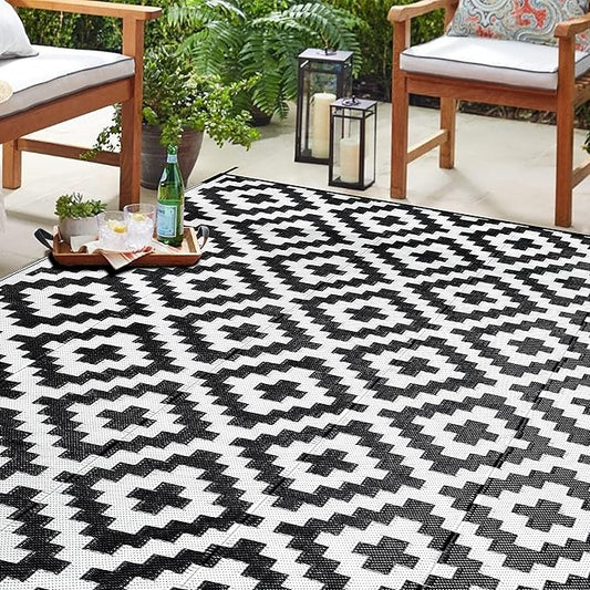 SAND MINE Waterproof Outdoor Rug 6x9 ft, Reversible Mats, Modern Area Rug, Large Floor Mat and Rug for Outdoors, RV, Patio, Backyard, Deck, Picnic, Beach, Trailer, Camping, Black & White Lattice